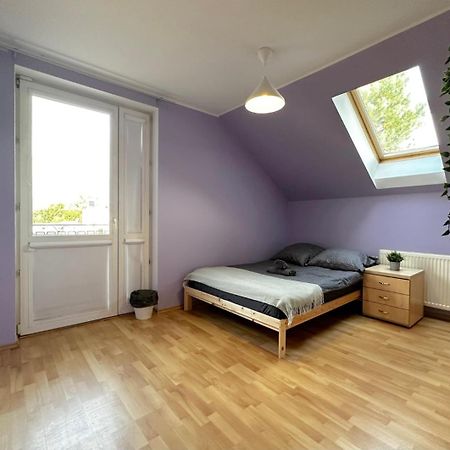 Purple Room - Charming Place, 15 Minutes To Gdansk Old Town & 5 Minutes To Seaside Ngoại thất bức ảnh