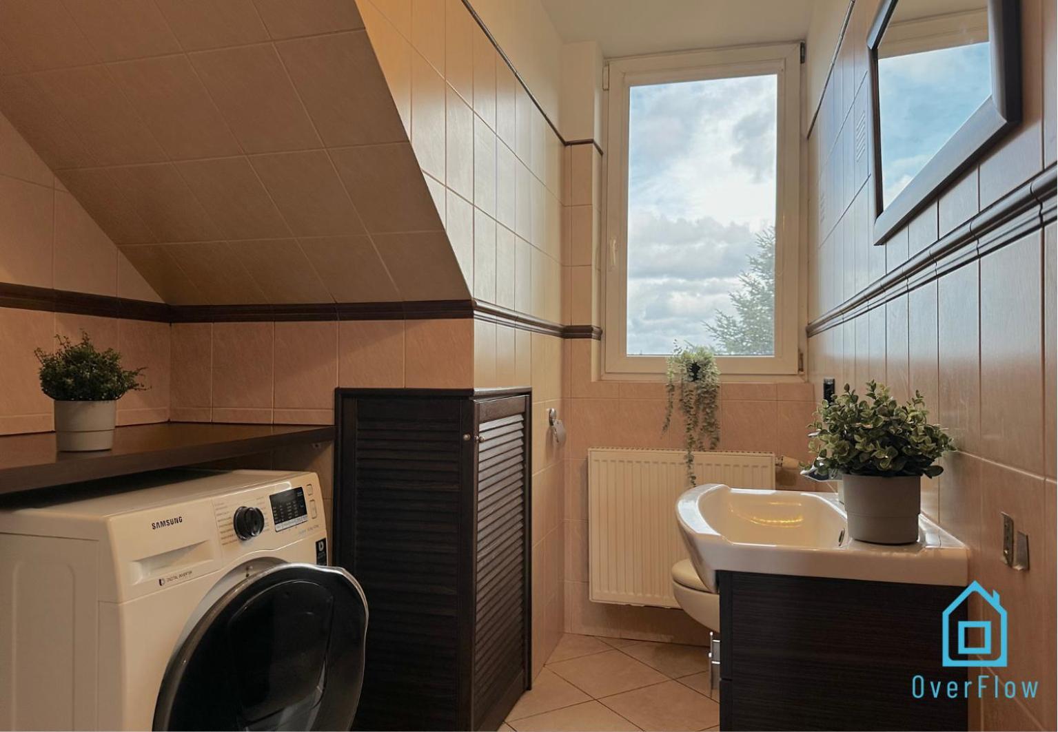 Purple Room - Charming Place, 15 Minutes To Gdansk Old Town & 5 Minutes To Seaside Ngoại thất bức ảnh